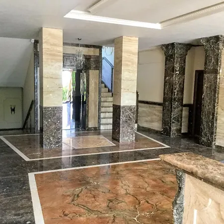 Sea Garden Lux Apartment *